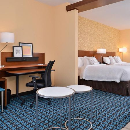 Fairfield Inn & Suites By Marriott Warrensburg Eksteriør bilde